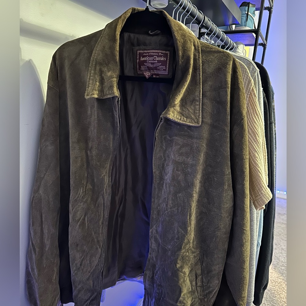 Men’s Vintage 100% leather American Classics workwear jacket with patina
